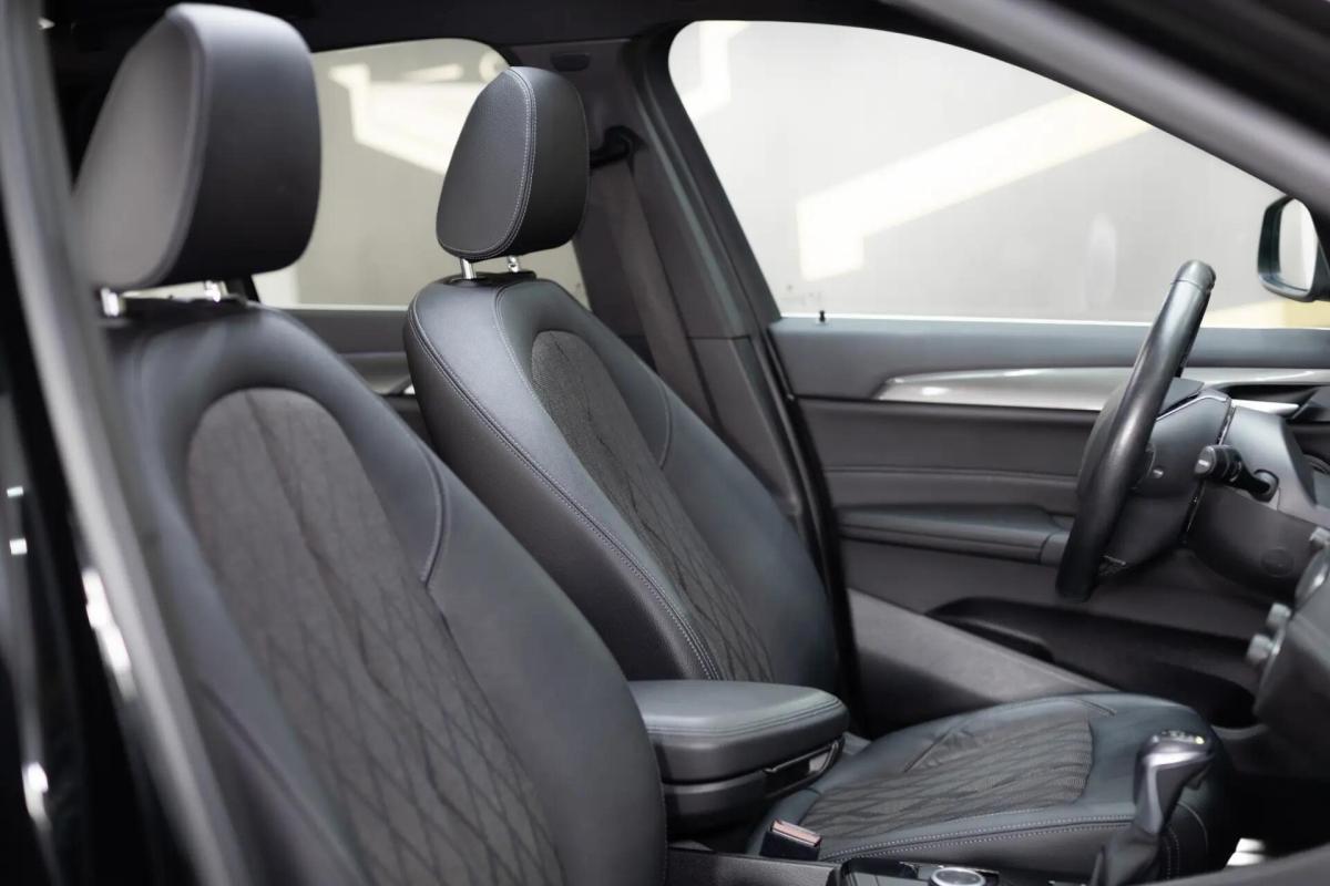 bmw-x1-xdrive25li-2022-hibrido-a-gasolina-1499cc