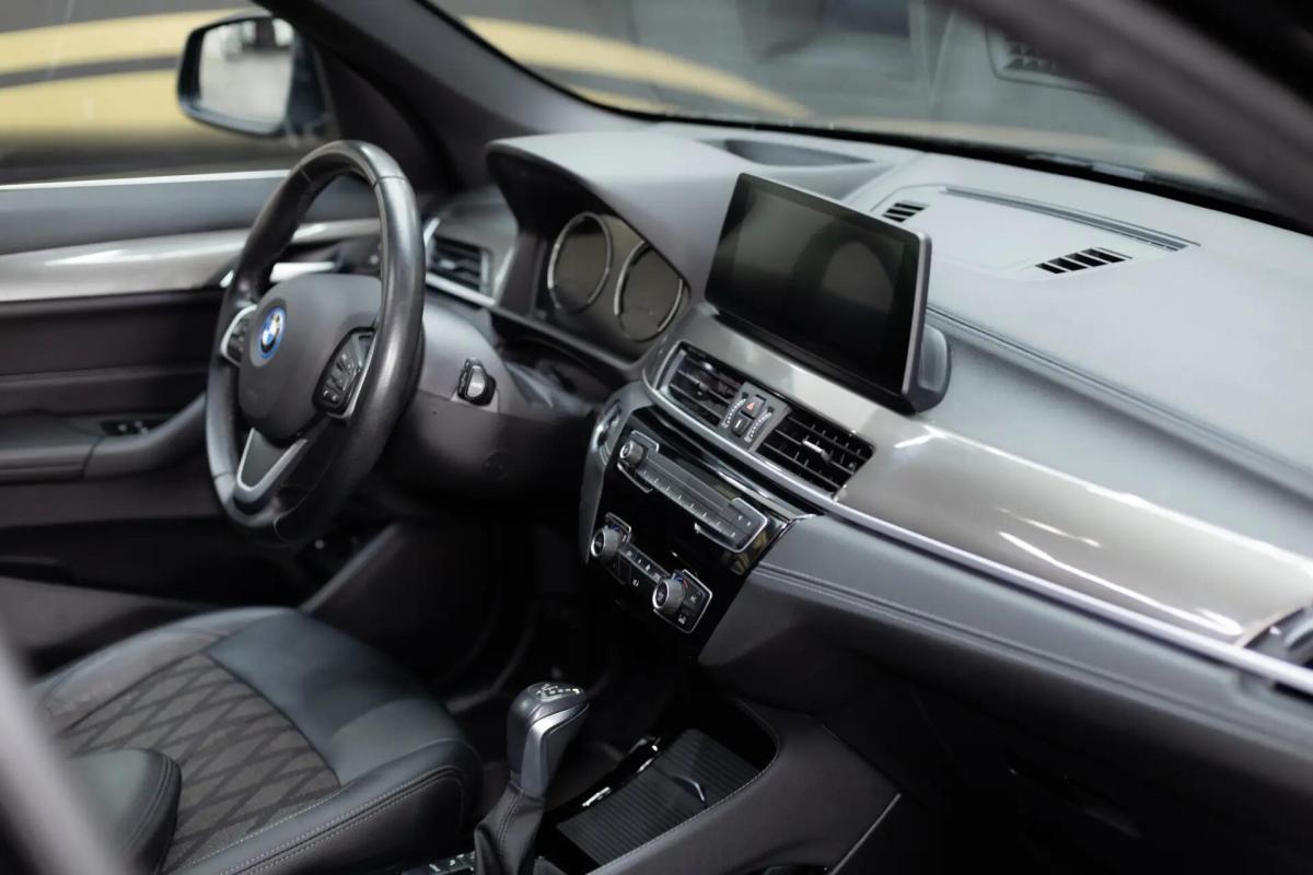 bmw-x1-xdrive25li-2022-hibrido-a-gasolina-1499cc