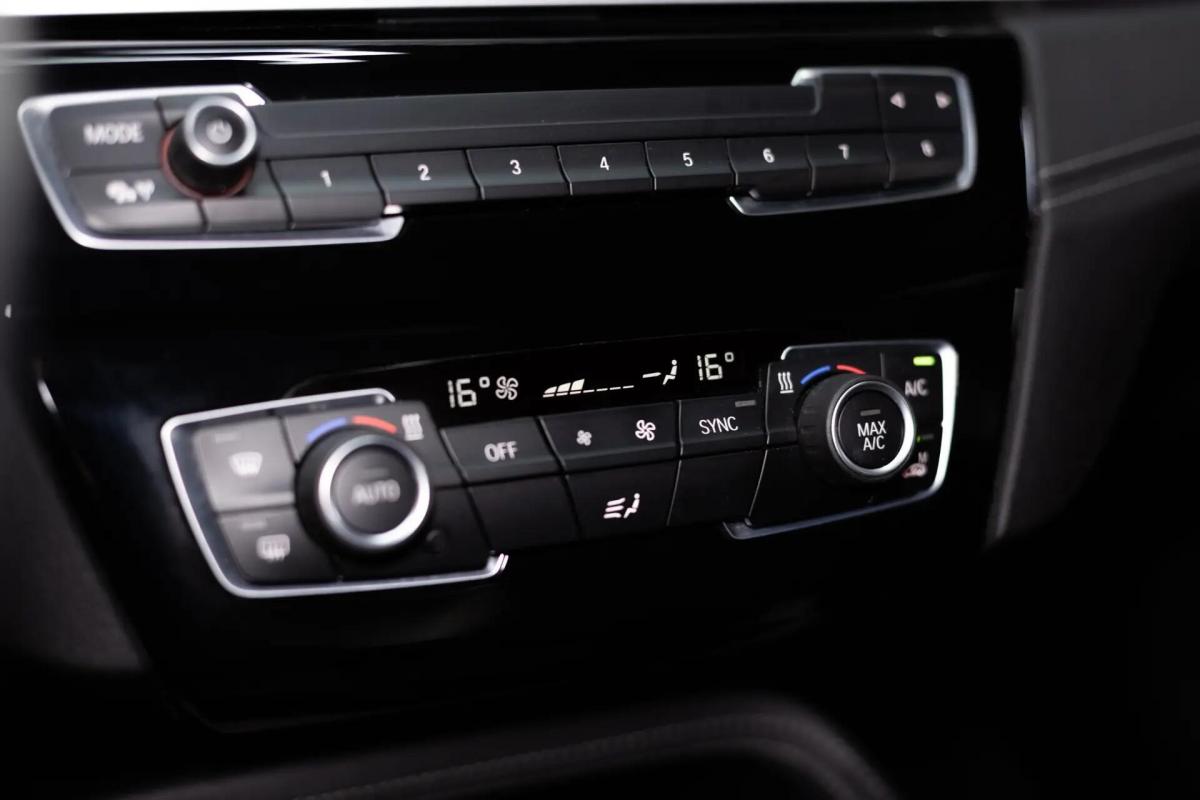 bmw-x1-xdrive25li-2022-hibrido-a-gasolina-1499cc