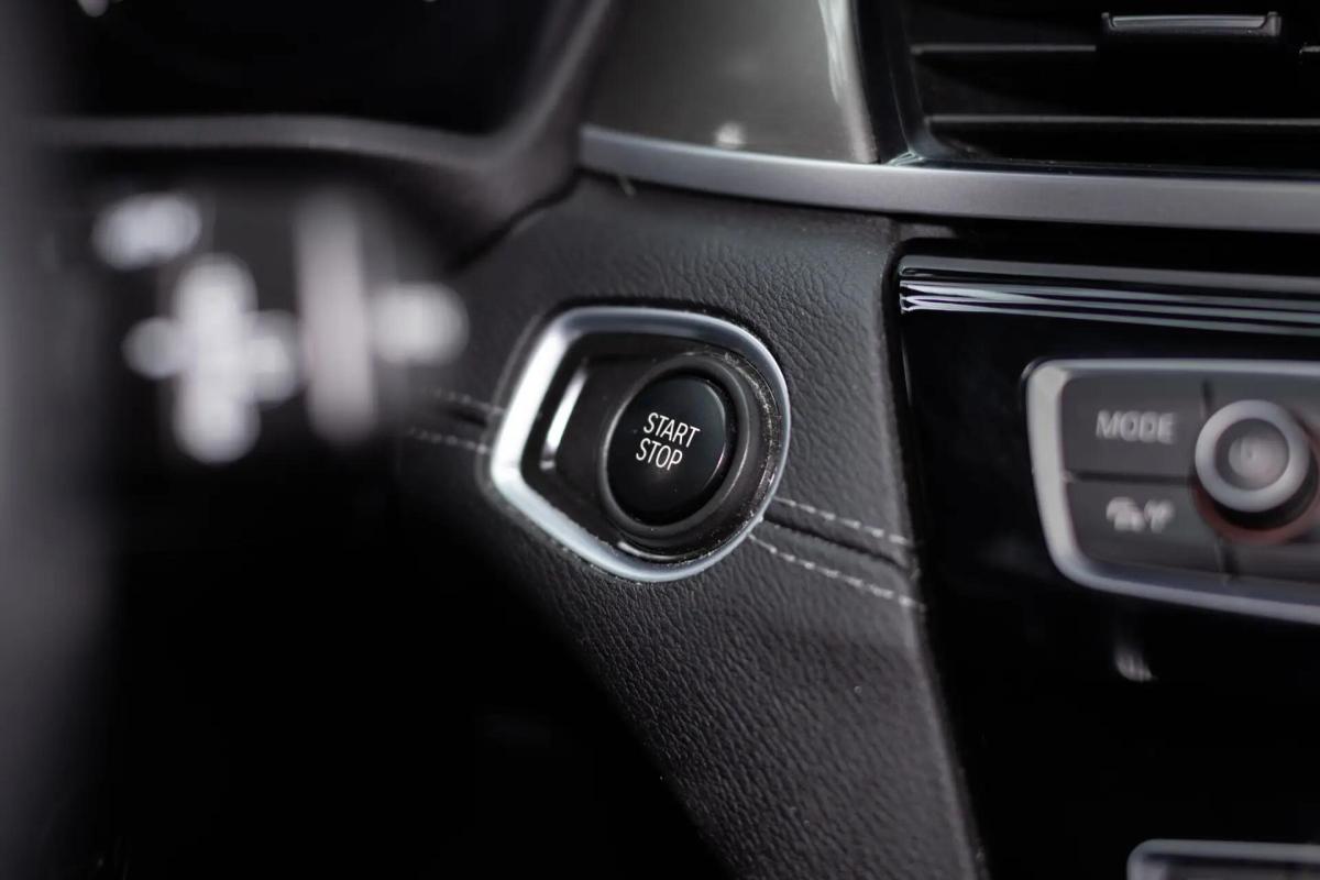 bmw-x1-xdrive25li-2022-hibrido-a-gasolina-1499cc