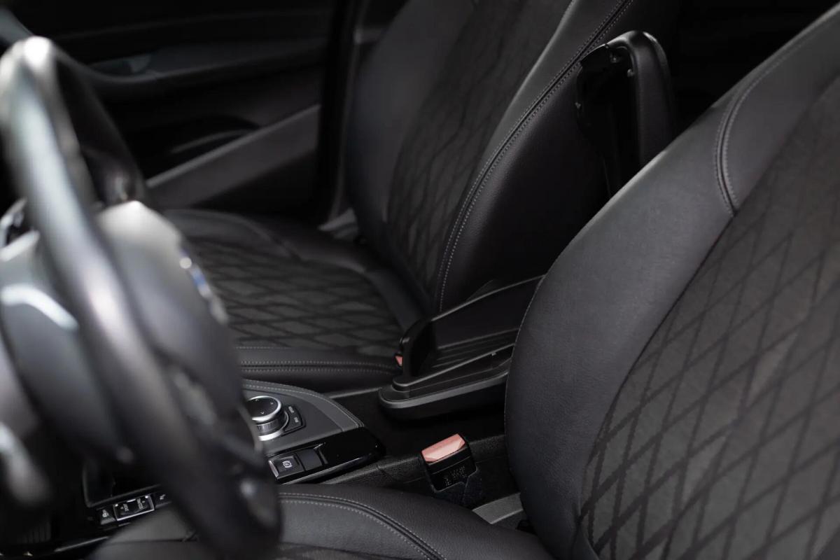 bmw-x1-xdrive25li-2022-hibrido-a-gasolina-1499cc