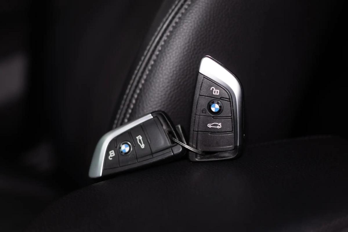bmw-x1-xdrive25li-2022-hibrido-a-gasolina-1499cc