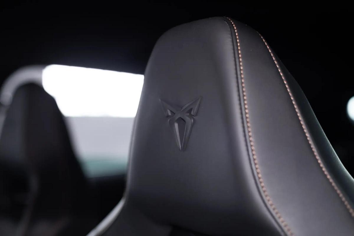 cupra-formentor-2023-hibrido-a-gasolina-1395cc