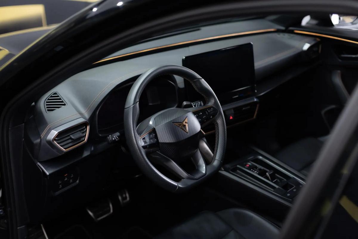 cupra-formentor-2023-hibrido-a-gasolina-1395cc