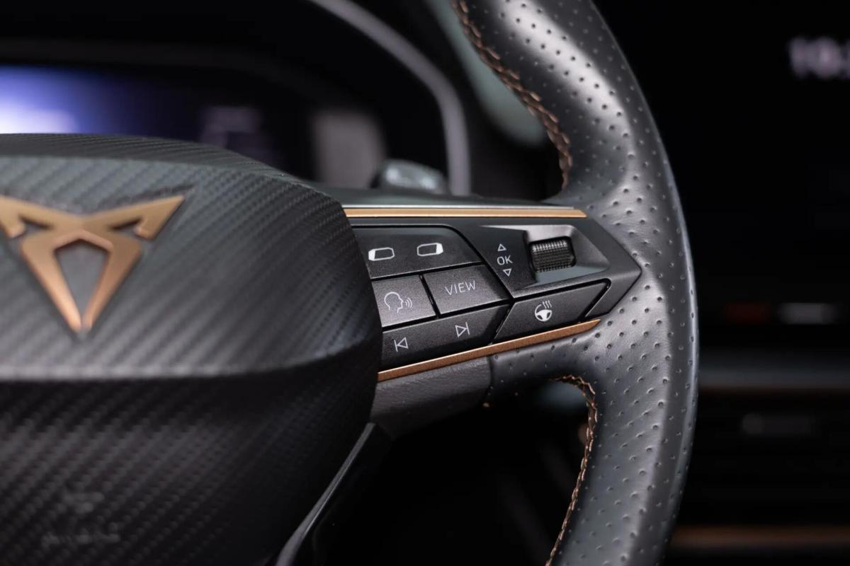 cupra-formentor-2023-hibrido-a-gasolina-1395cc