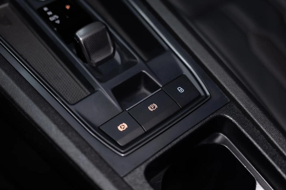 cupra-formentor-2023-hibrido-a-gasolina-1395cc