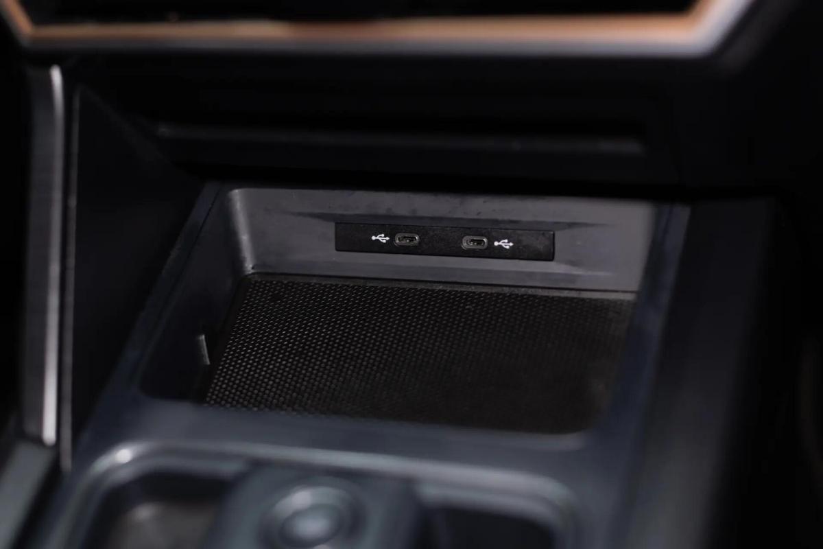 cupra-formentor-2023-hibrido-a-gasolina-1395cc