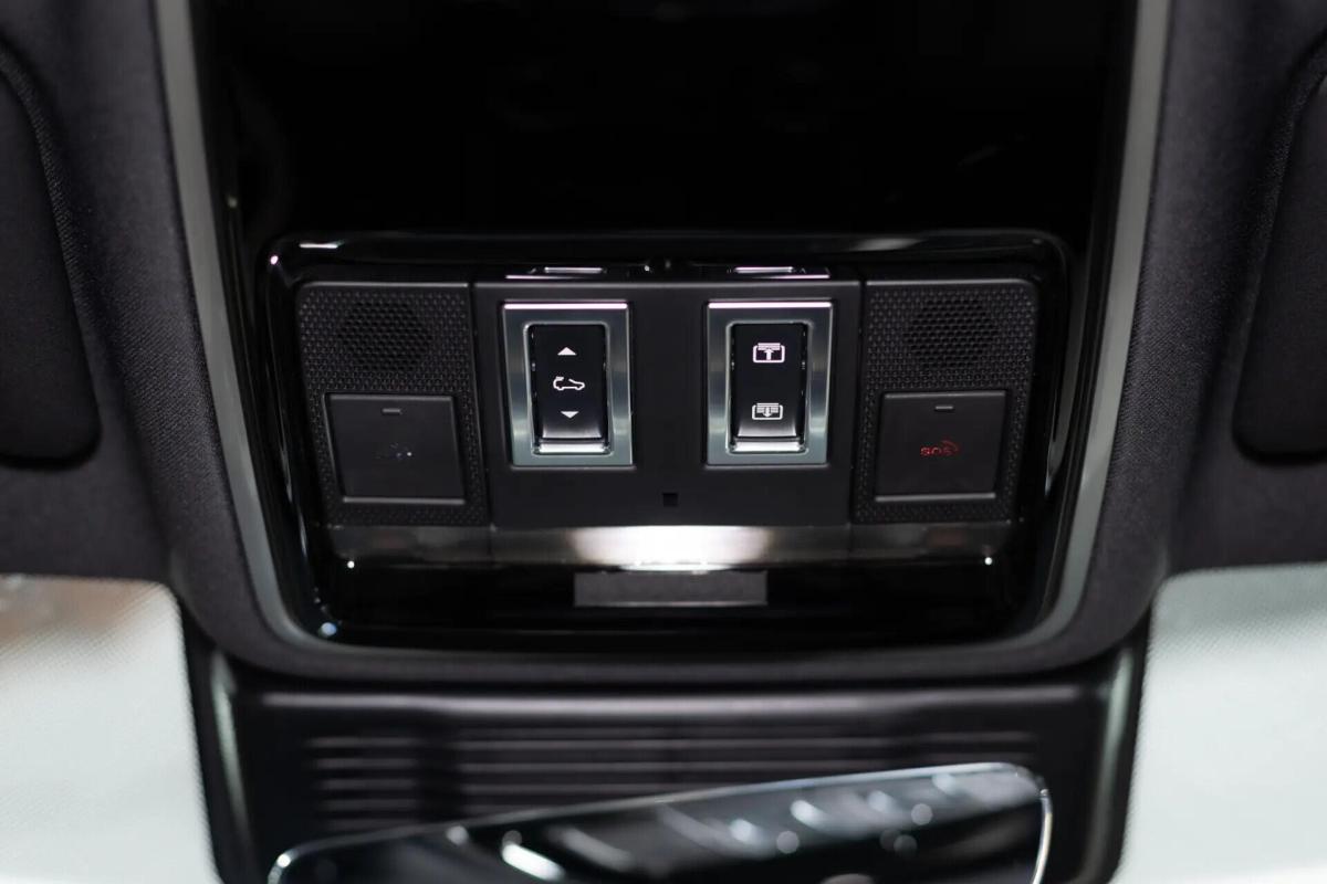 land-rover-range-rover-velar-2022-hibrido-a-gasolina-1997cc