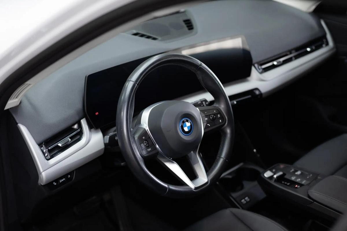 bmw-x1-xdrive25e-2023-hibrido-a-gasolina-1499cc