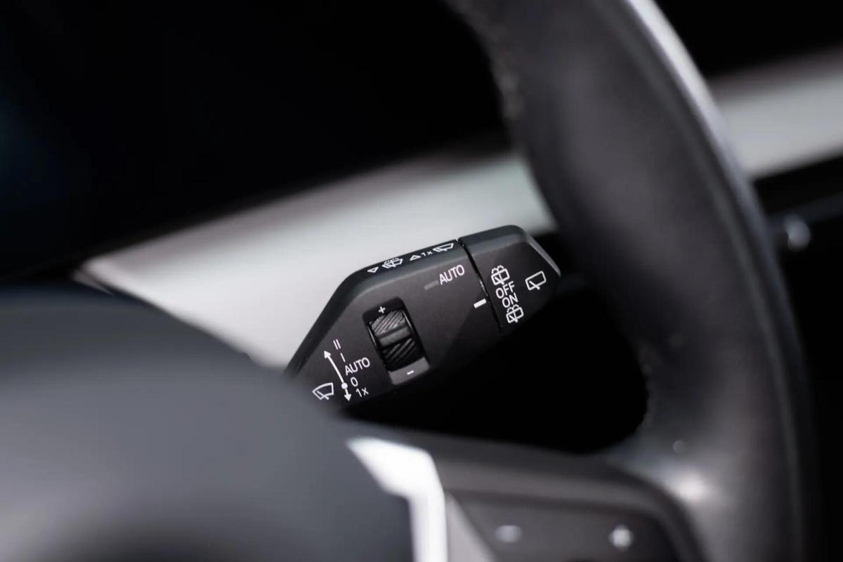 bmw-x1-xdrive25e-2023-hibrido-a-gasolina-1499cc
