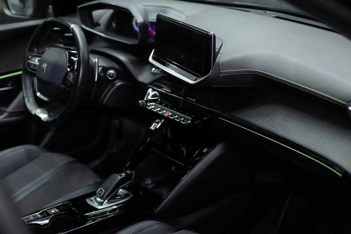 peugeot-2008-2020-diesel-1499cc
