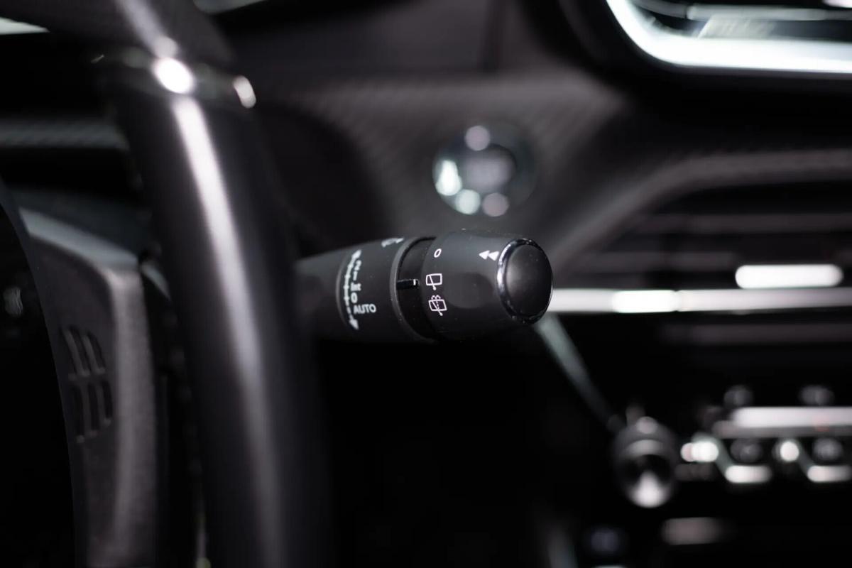 peugeot-2008-2020-diesel-1499cc