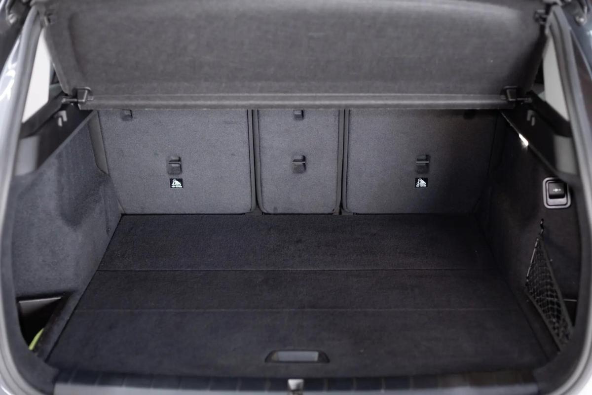 bmw-x1-16d-2020-diesel-1496cc