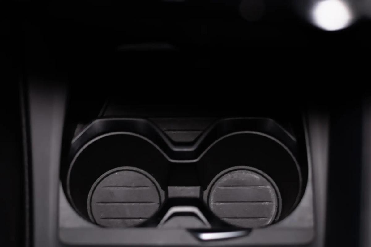 bmw-x1-16d-2020-diesel-1496cc