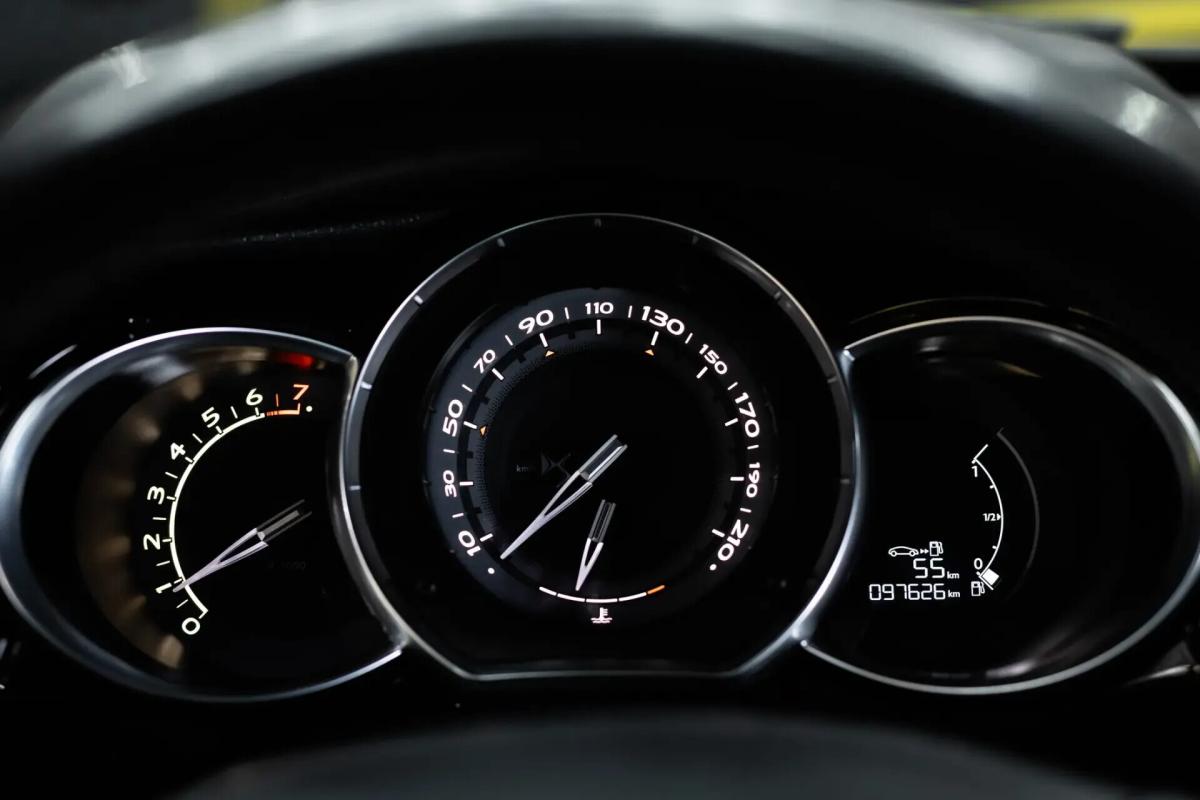 citroen-ds3-2017-gasolina-1199cc