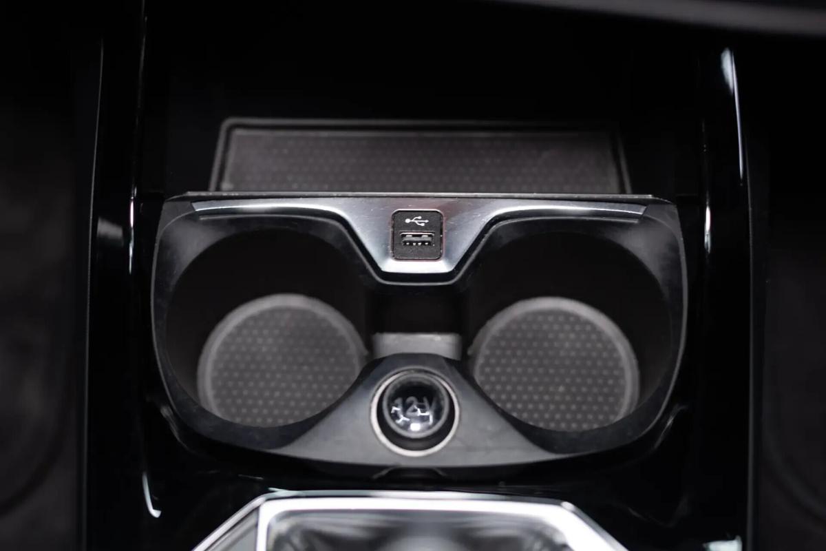 bmw-serie-1-116-d-2020-diesel-1496cc