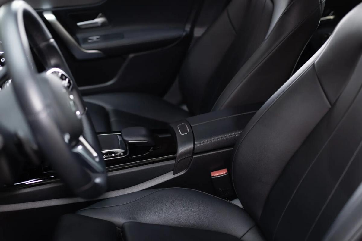 mercedes-benz-classe-a-a-180-limousine-auto-style-plus-gps-led-2019-diesel-1461cc