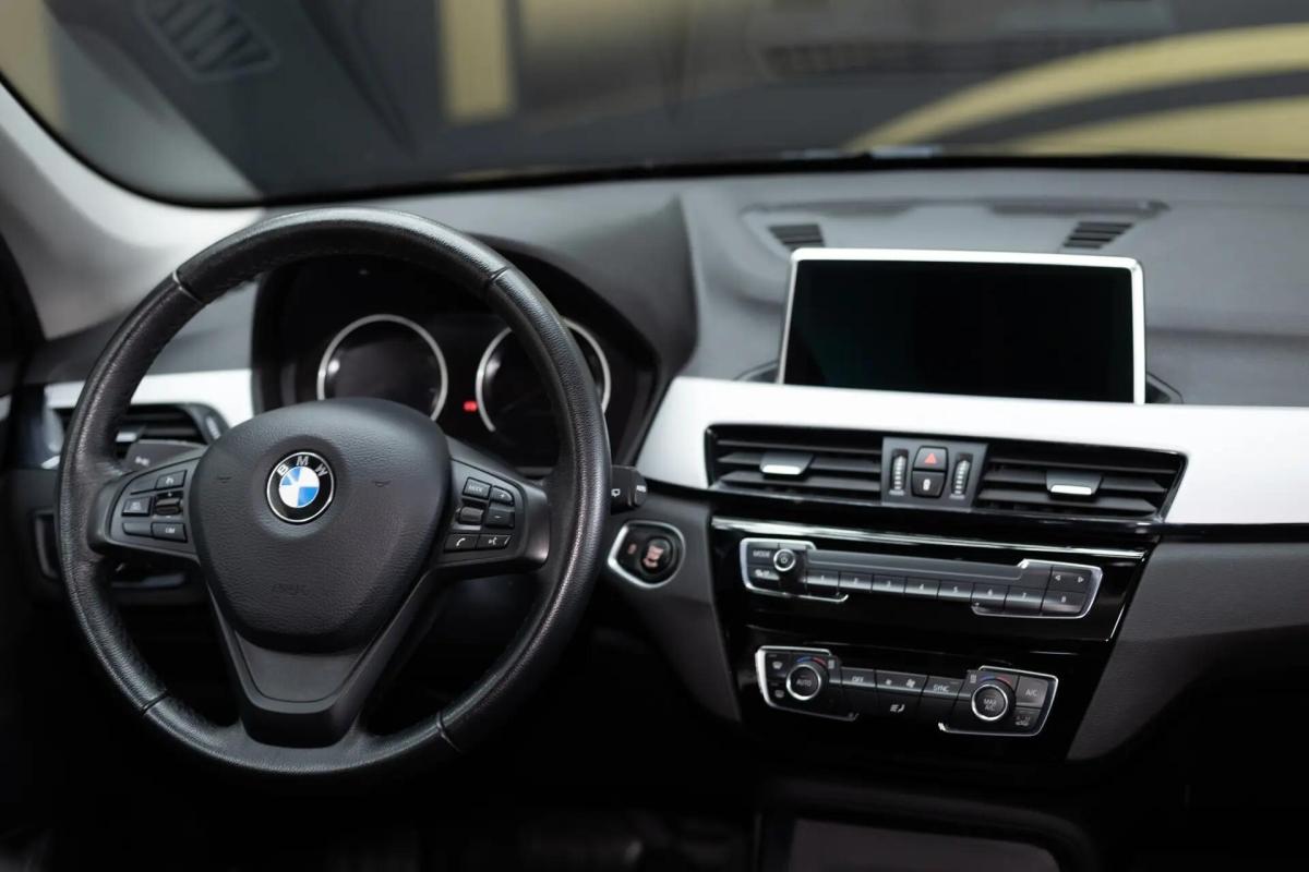 bmw-x1-16d-2019-diesel-1496cc