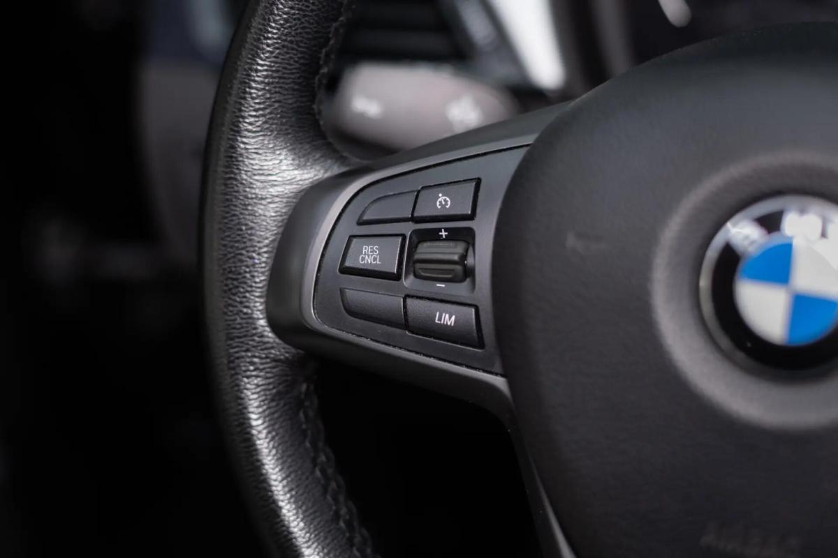 bmw-x1-16d-2019-diesel-1496cc