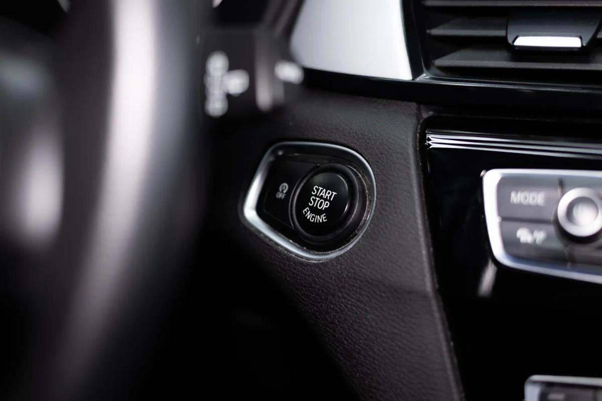 bmw-x1-16d-2019-diesel-1496cc