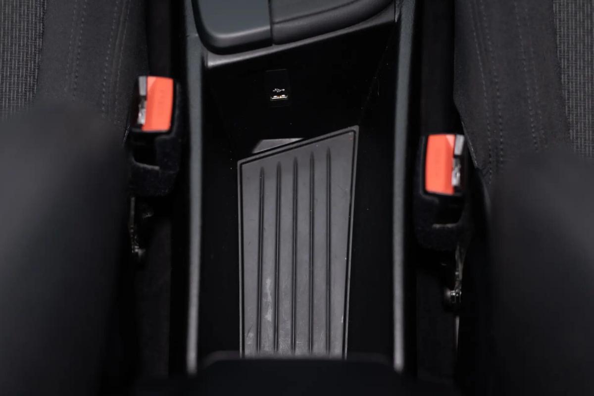 bmw-x1-16d-2019-diesel-1496cc