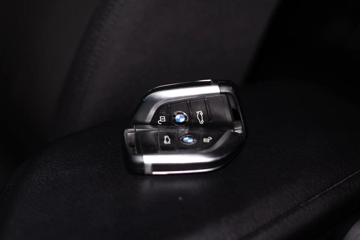 bmw-x1-16d-2019-diesel-1496cc