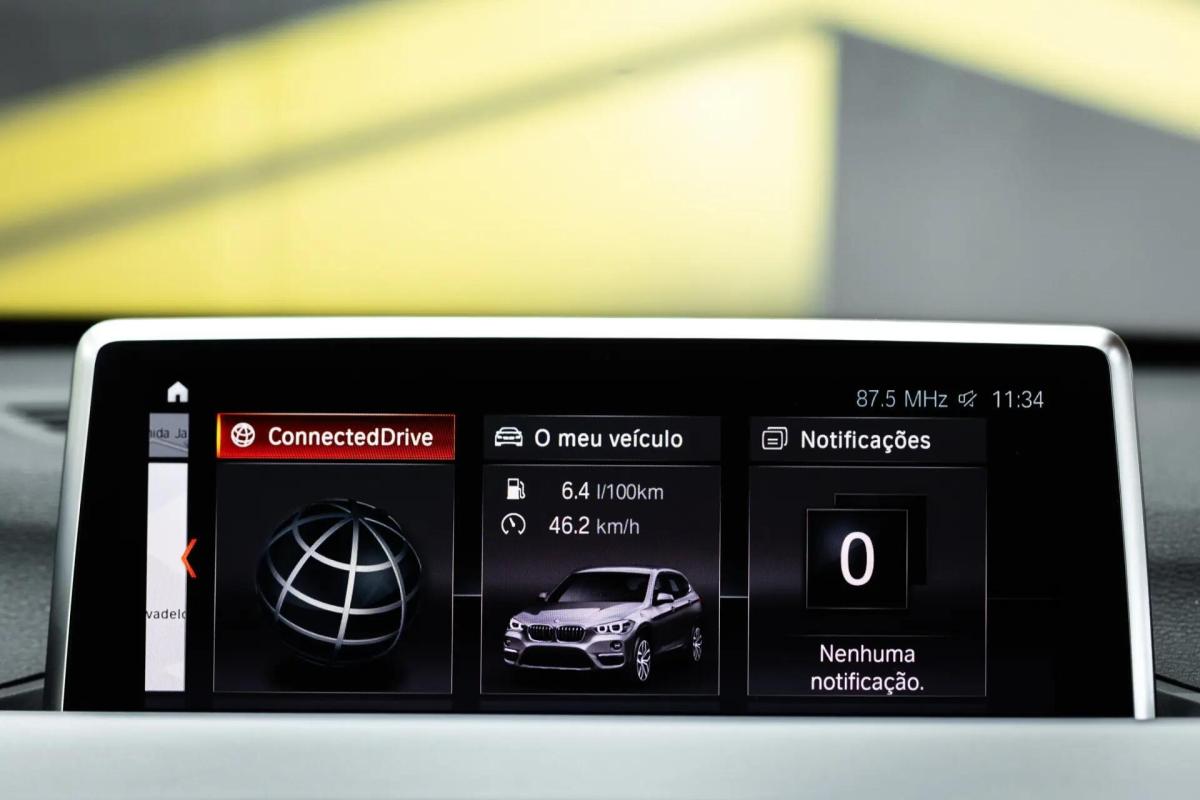 bmw-x1-16d-2019-diesel-1496cc