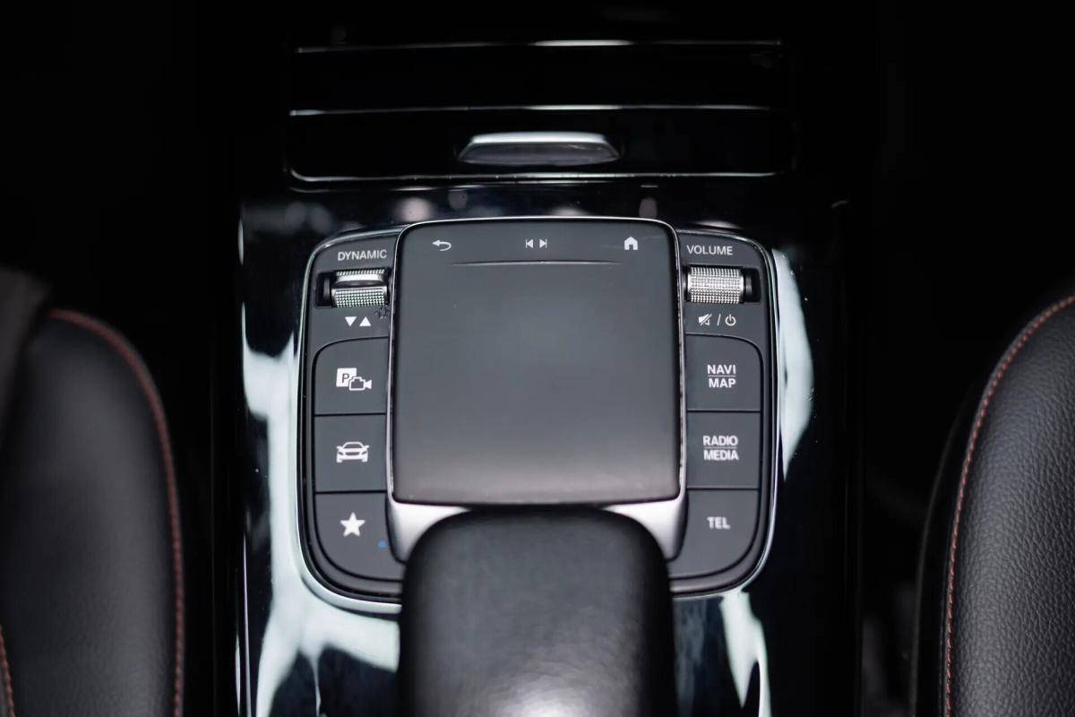 mercedes-benz-classe-a-a-250-e-2021-hibrido-a-gasolina-1332cc