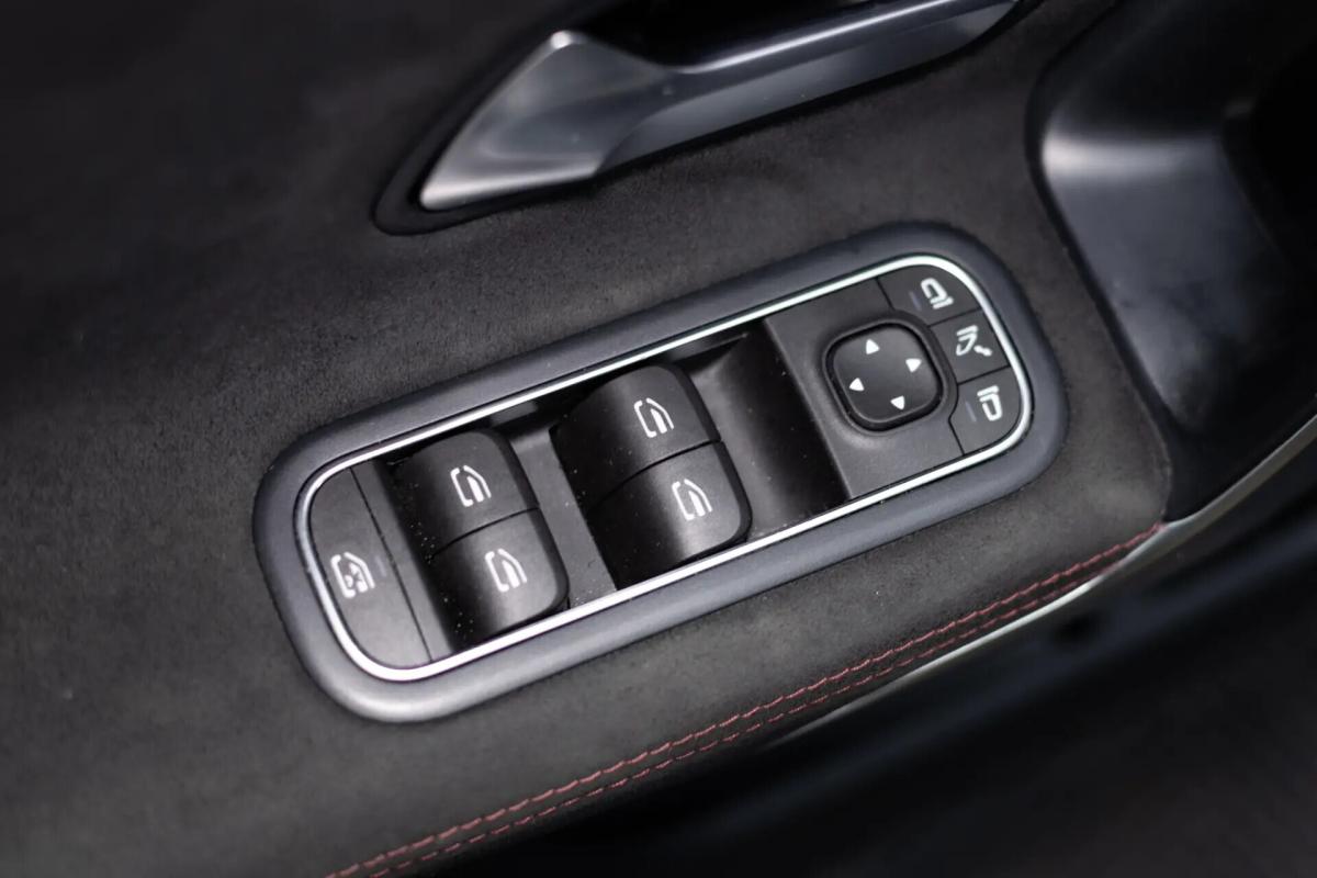 mercedes-benz-classe-a-a-250-e-2021-hibrido-a-gasolina-1332cc