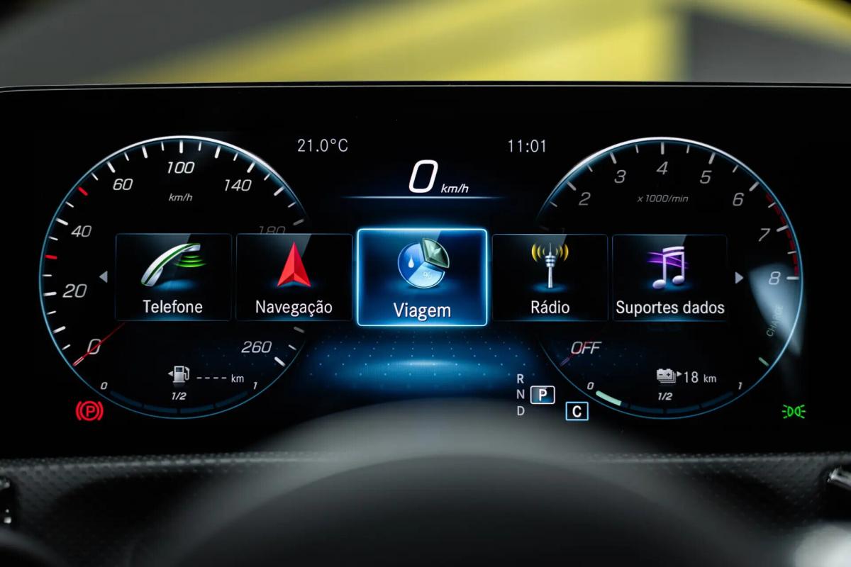 mercedes-benz-classe-a-a-250-e-2021-hibrido-a-gasolina-1332cc
