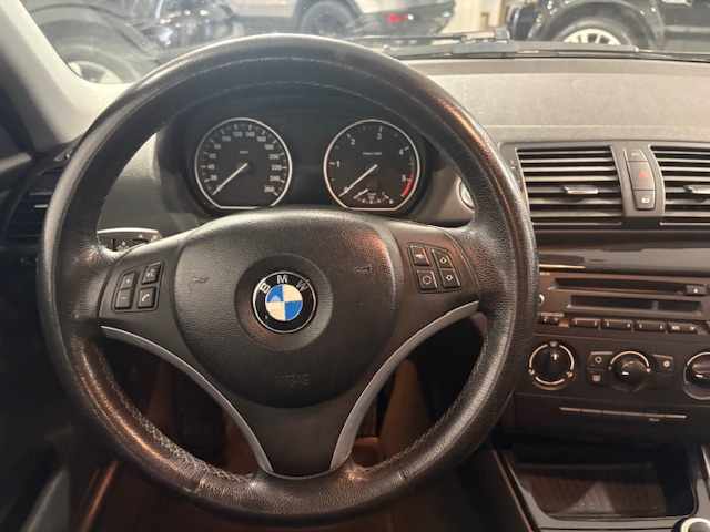bmw-serie-1-120d-2009-diesel-1995cc