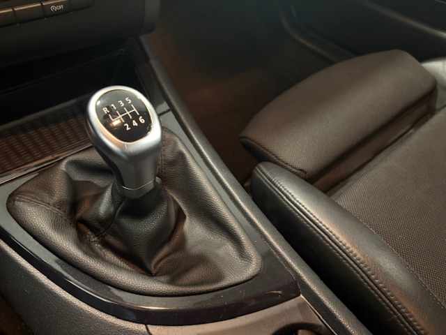 bmw-serie-1-120d-2009-diesel-1995cc