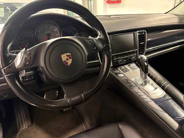 porsche-panamera-s-hybrid-2011-gasolina-2995cc