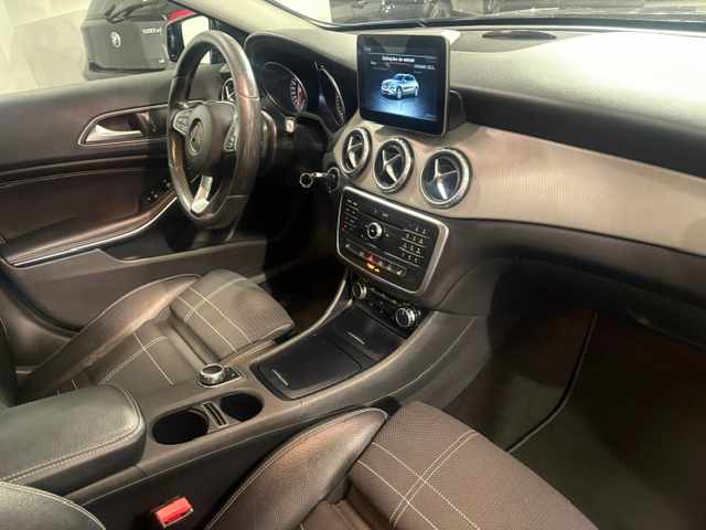 mercedes-benz-gla-200-cdi-2016-diesel-2143cc