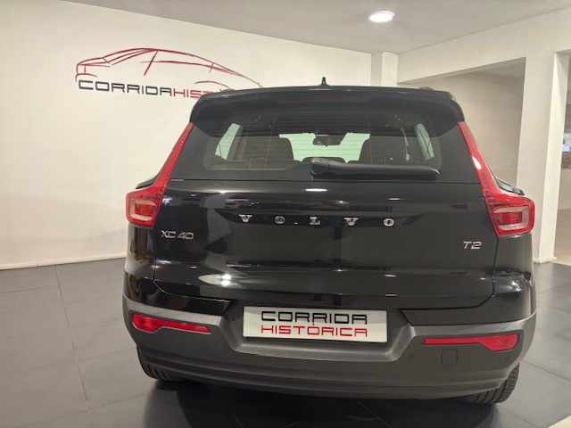 volvo-xc40-t2-1-5-2022-gasolina-2000cc