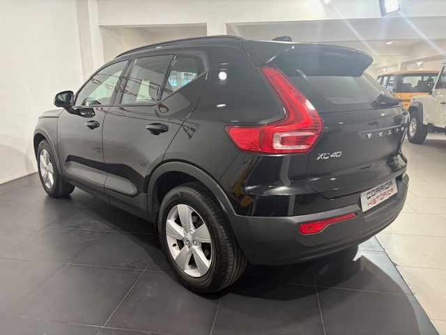 volvo-xc40-t2-1-5-2022-gasolina-2000cc