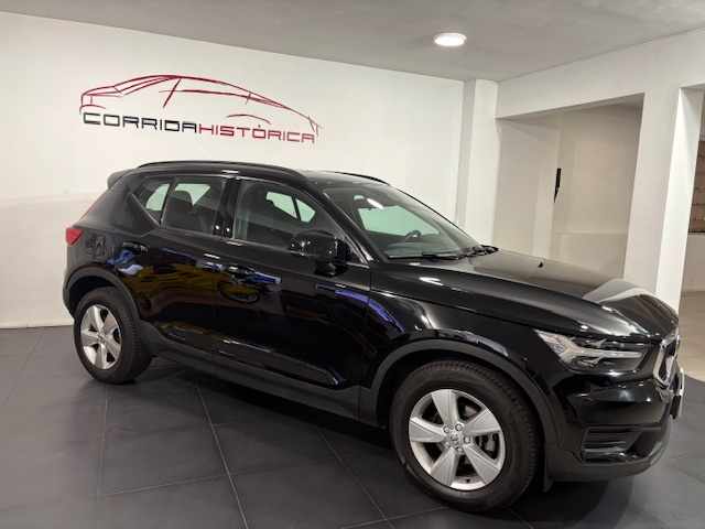 volvo-xc40-t2-1-5-2022-gasolina-2000cc