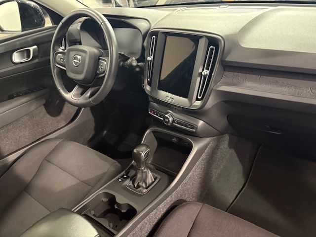 volvo-xc40-t2-1-5-2022-gasolina-2000cc