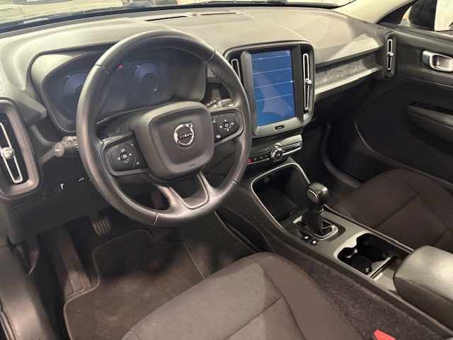 volvo-xc40-t2-1-5-2022-gasolina-2000cc