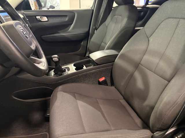 volvo-xc40-t2-1-5-2022-gasolina-2000cc