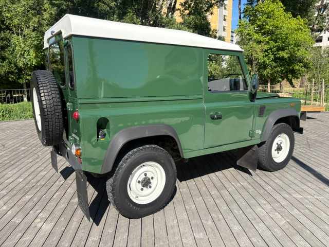 land-rover-defender-2-5-td5-awd-2003-diesel-2495cc