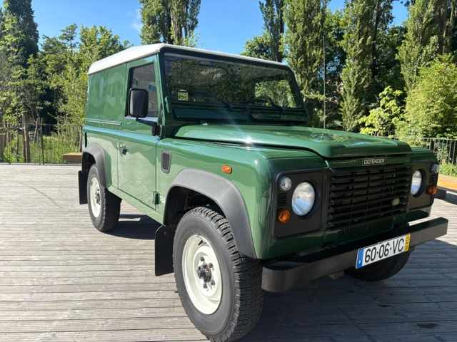 land-rover-defender-2-5-td5-awd-2003-diesel-2495cc