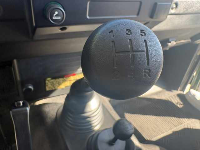 land-rover-defender-2-5-td5-awd-2003-diesel-2495cc