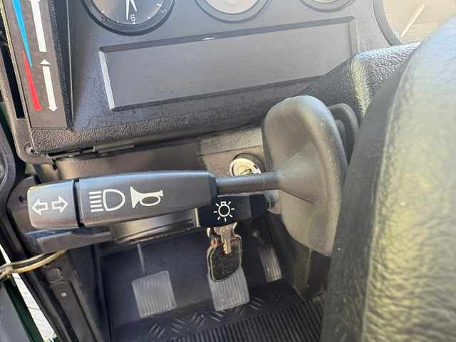 land-rover-defender-2-5-td5-awd-2003-diesel-2495cc