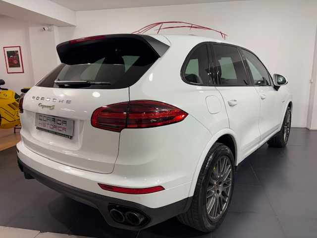 porsche-cayenne-2017-hibrido-a-gasolina-3000cc