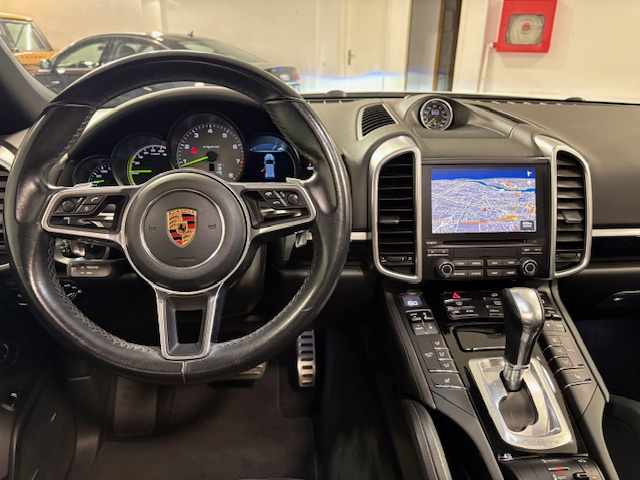 porsche-cayenne-2017-hibrido-a-gasolina-3000cc