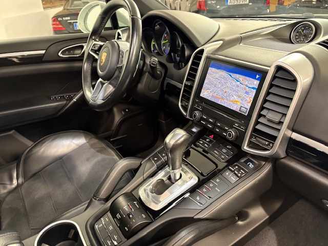 porsche-cayenne-2017-hibrido-a-gasolina-3000cc