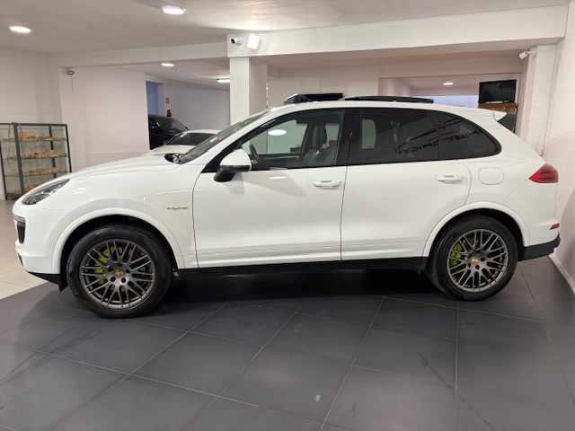 porsche-cayenne-2017-hibrido-a-gasolina-3000cc