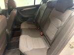 volkswagen-passat-1-6-tdi-bluemotion-2014-diesel-1598cc
