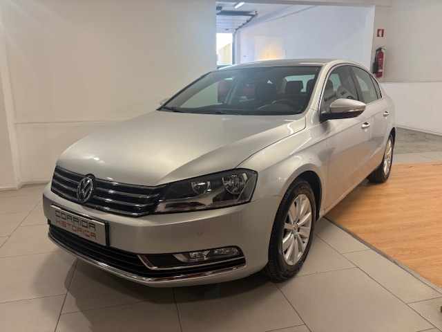 volkswagen-passat-1-6-tdi-bluemotion-2014-diesel-1598cc